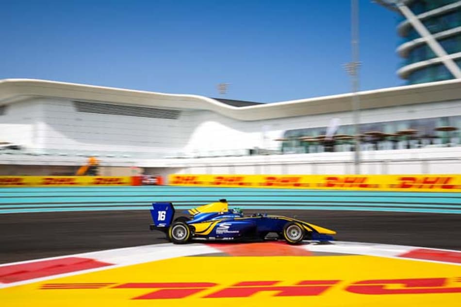 GP3: Bruno Baptista encerra ano com a conquista de dois Top-10 em Abu Dhabi
