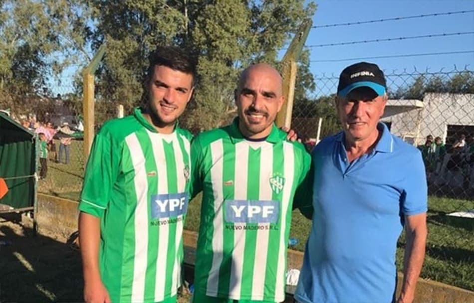 Ex-Boca Juniors se emociona em classificação por liga amadora