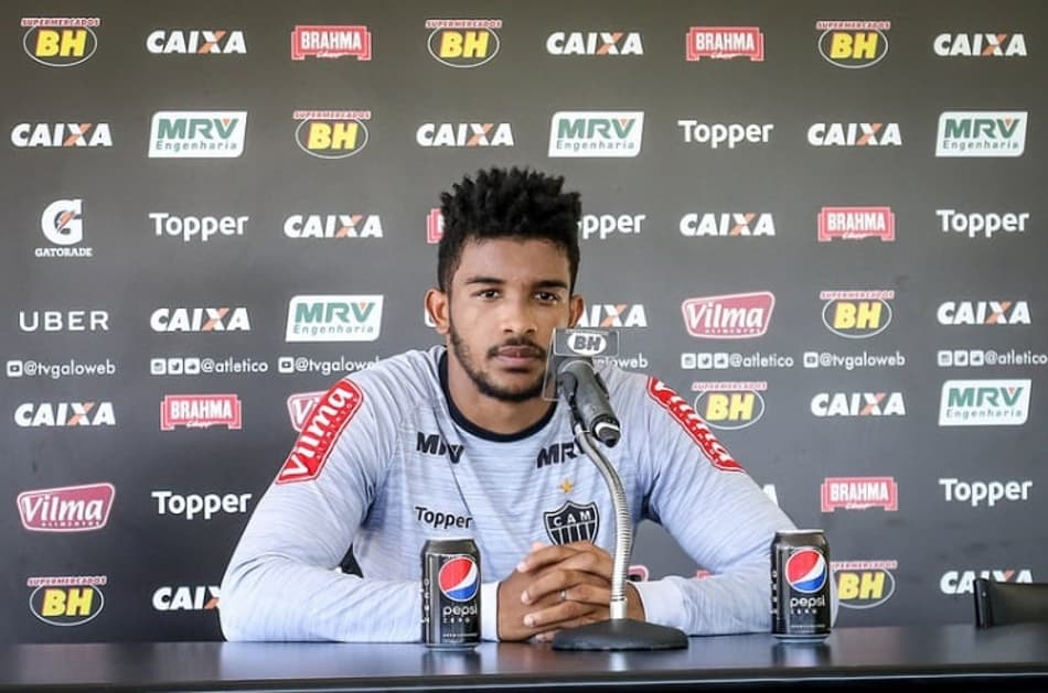 Escolhido para a vaga de Marcos Rocha, Bremer exalta confiança: 'Vou fazer o meu melhor'