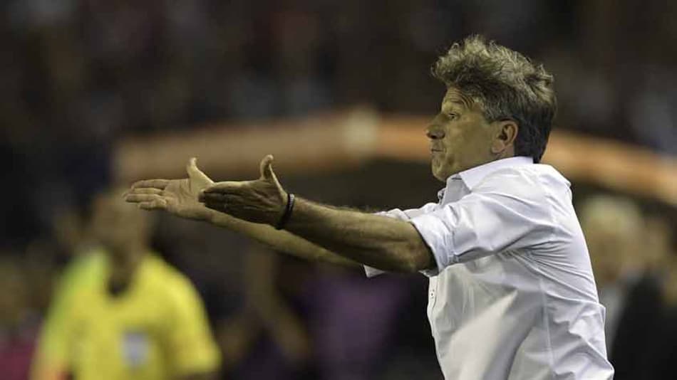 Renato Gaúcho decreta feriado em Porto Alegre e avisa: "Terei três dias de folga, eu mereço"