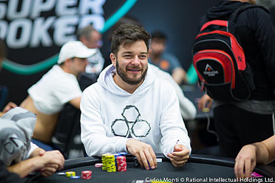 Super High Roller irá superar mais de 100 entradas e Kovalski lidera Dia 1