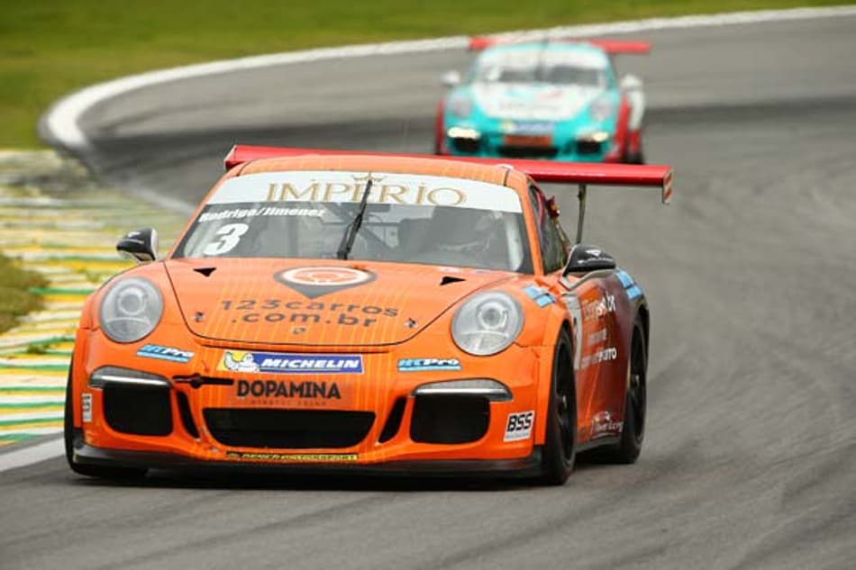 PORSCHE GT3: Sergio Jimenez e Rodrigo Baptista são os poles dos 500 km de Interlagos