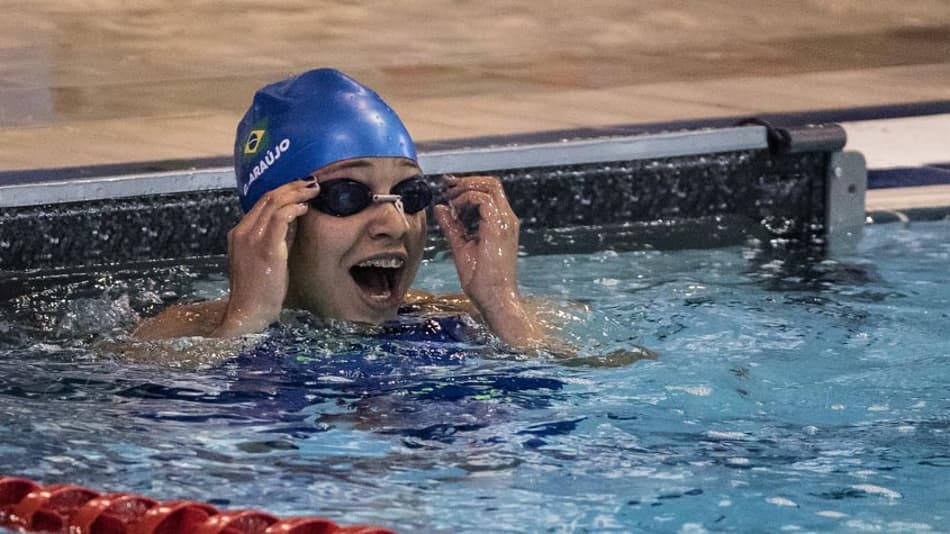 Edênia fatura ouro e Daniel Dias fica com o bronze no Mundial de natação paralímpica