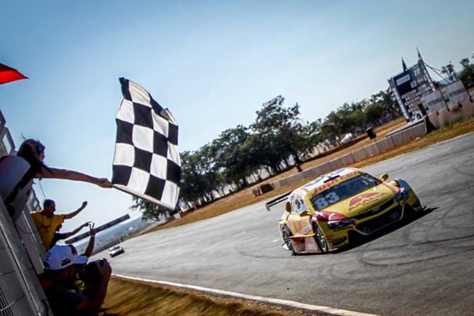 Stock Car anuncia calendário da temporada 2018