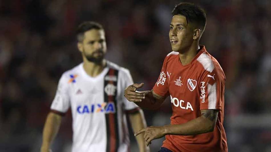 Autor de golaço contra o Flamengo, Meza entra na Seleção das Estatísticas da Sul-Americana 2017