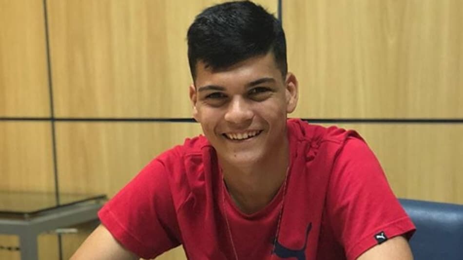 Cruzeiro renova vínculo com Brazão, melhor goleiro do Mundial Sub-17