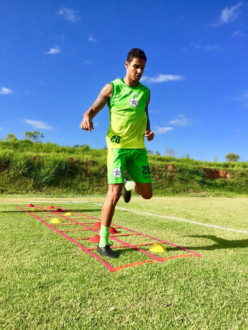 Michael, ex-Flu, retoma carreira e acerta com clube para o Carioca 2018