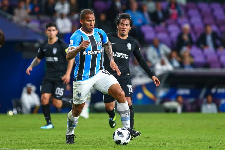 Grêmio volta aos trabalhos e pode ter ataque “cruel” na final do Mundial