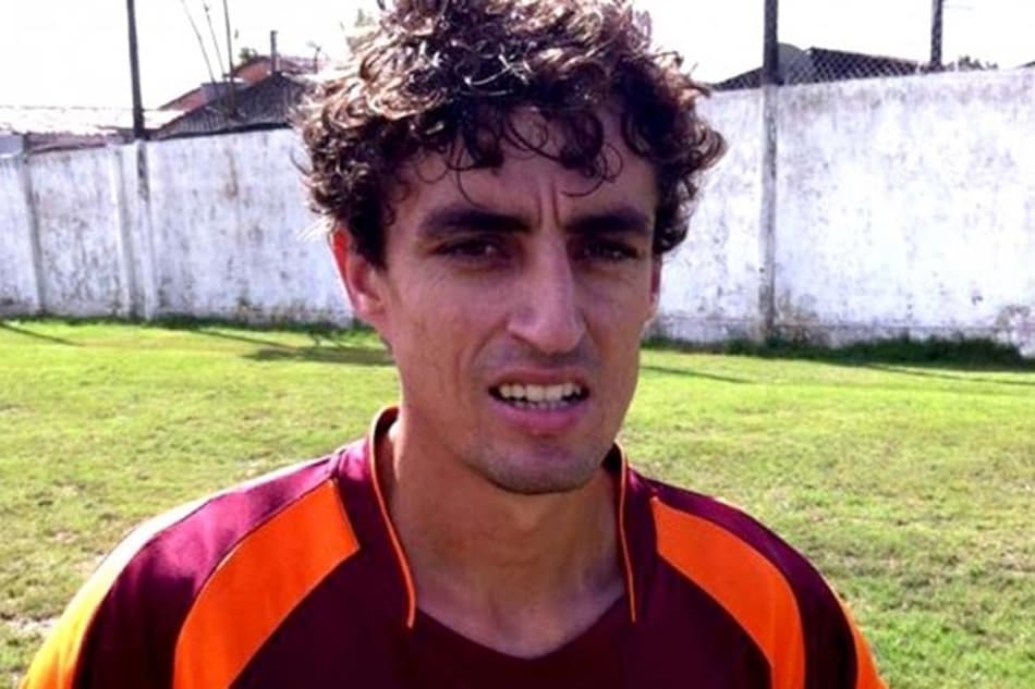 Roberto Fernandes pede e Náutico fecha com jogador do CRB