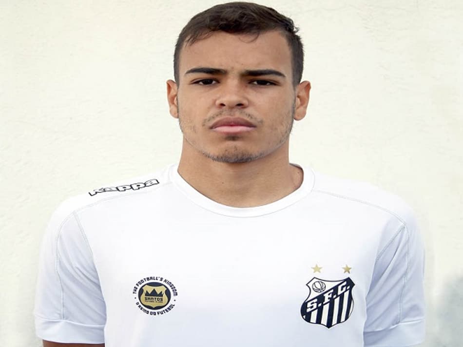 Lateral revelado pelo Santos é mais uma novidade no time sub-23 do Vasco