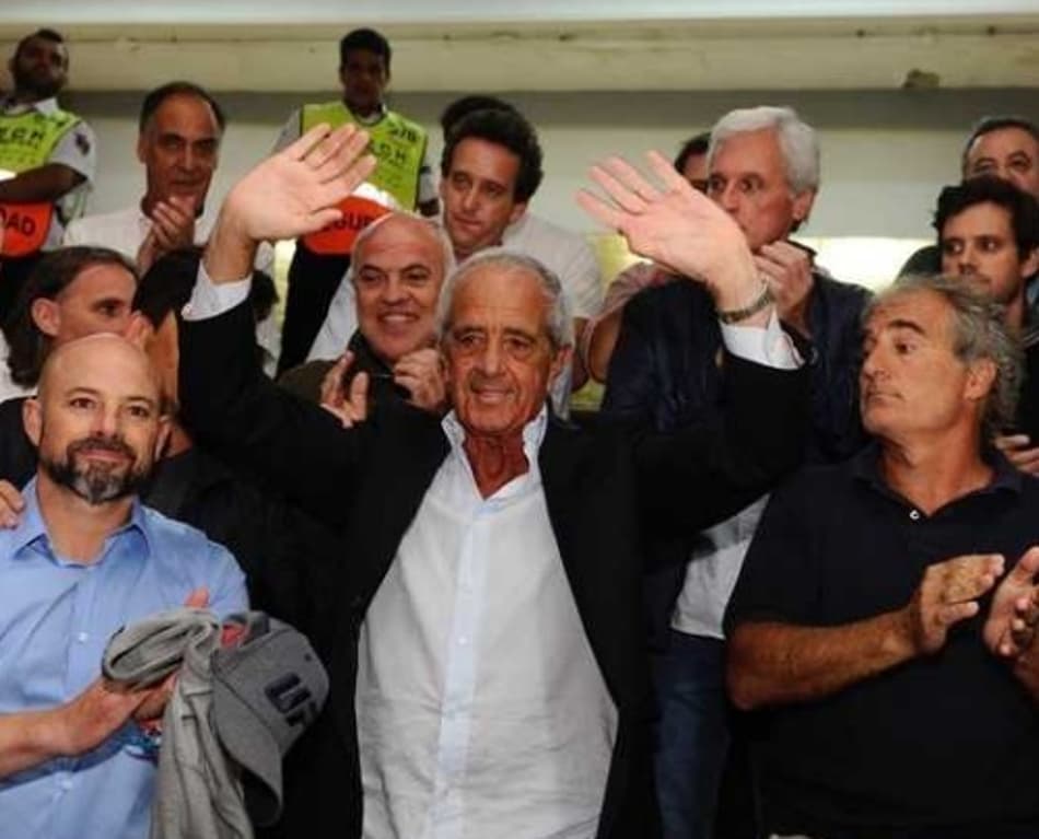 Presidente do River Plate “tira sarro” de aniversário do Boca Juniors