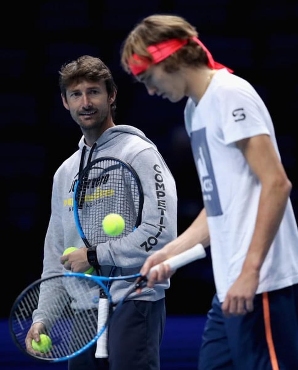 Juan Carlos Ferrero treina Alexander Zverev em Milão
