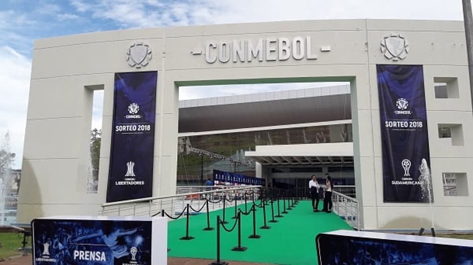 Conmebol não renova contrato de naming rights da Libertadores. E nem busca substituto