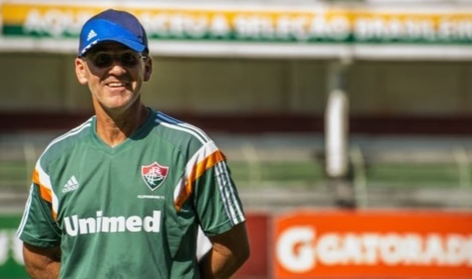Após acidente com técnico, Marcelo Veiga comandará o Flu na Copinha