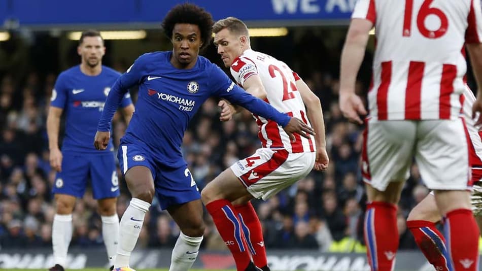 Willian supera marca de Oscar na Premier League