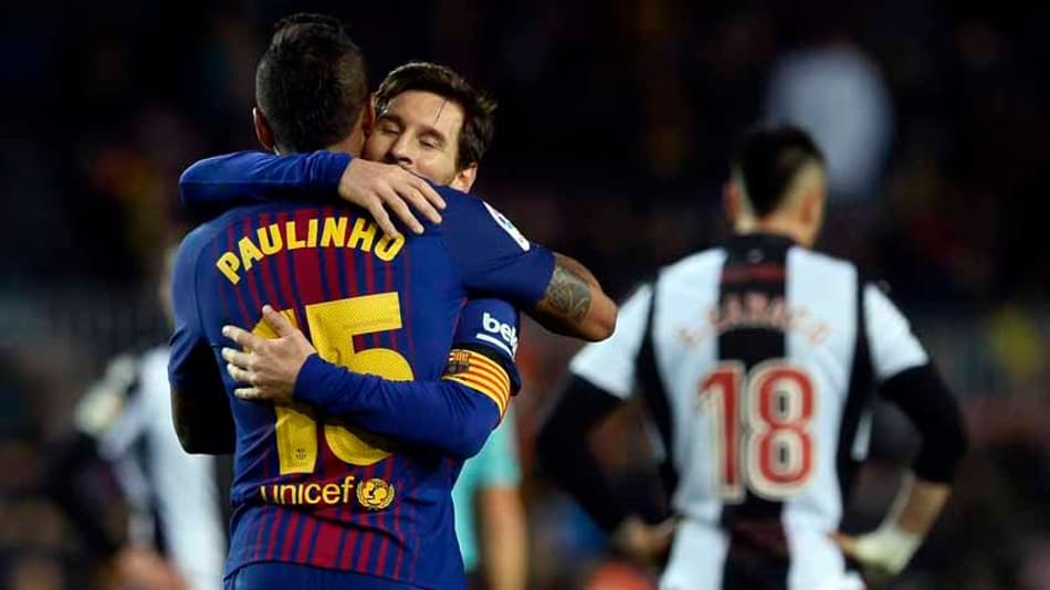 Paulinho encerra vitória na preparação do terreno para Coutinho
