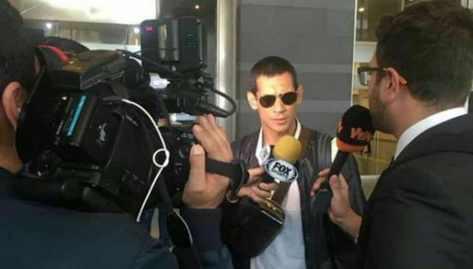 Artilheiro da Libertadores chega à Colômbia para assinar com o Deportivo Cali