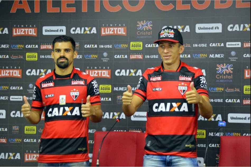 Bruno Santos e Roger são apresentados no Atlético-GO
