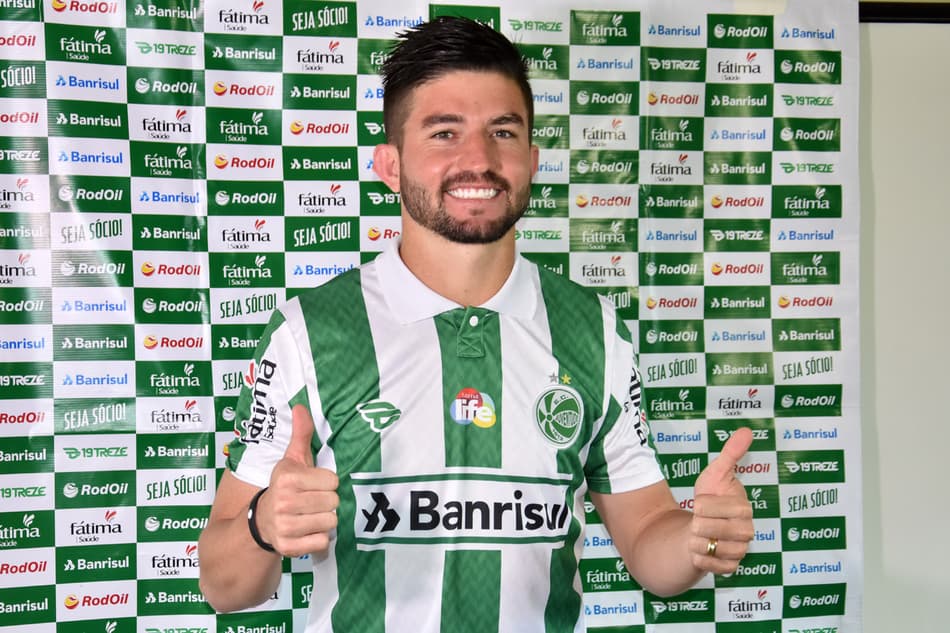 Atacante se apresenta ao Juventude e promete dar alegrias ao torcedor