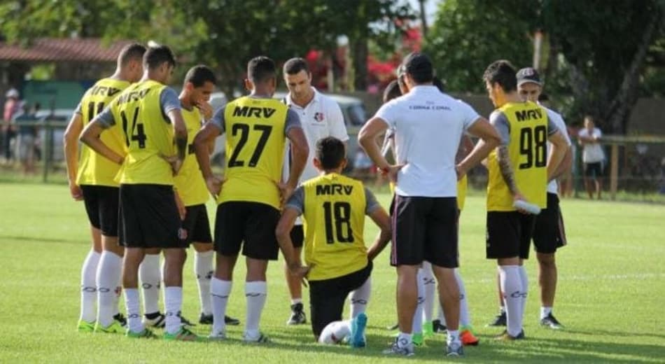 Santa Cruz contará com três reforços para estreia no campeonato estadual