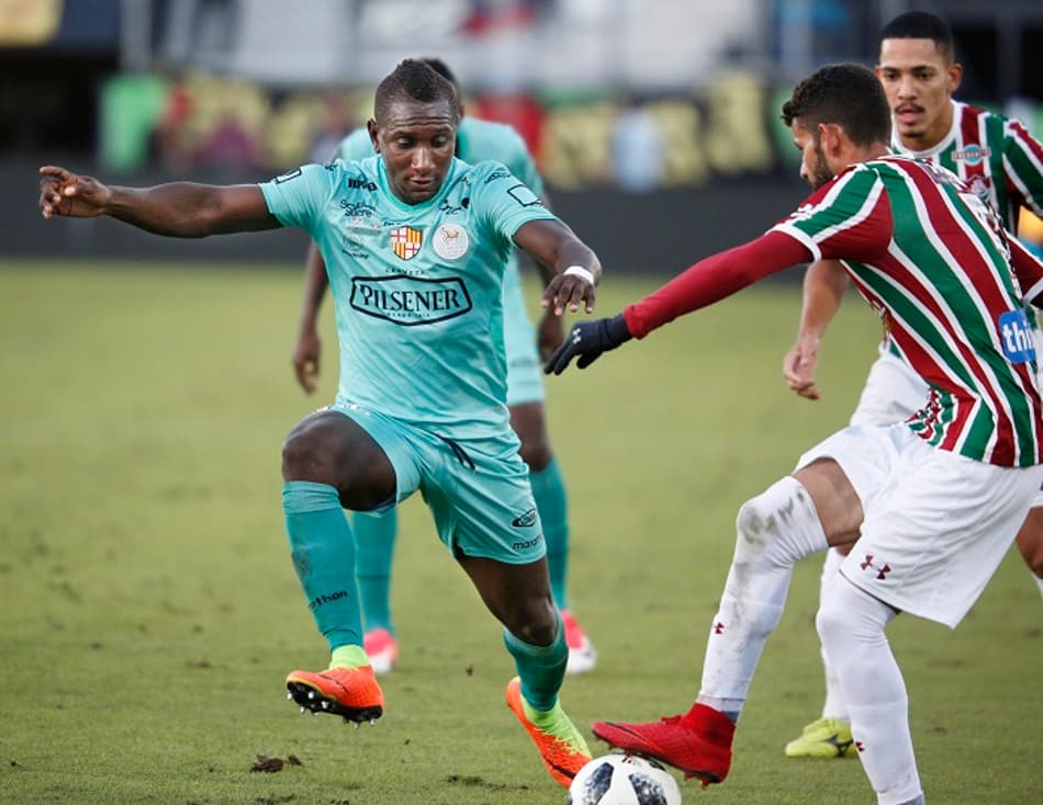 Novo titular, Jadson confia em recuperação do Flu: ‘Temos muito a melhorar’