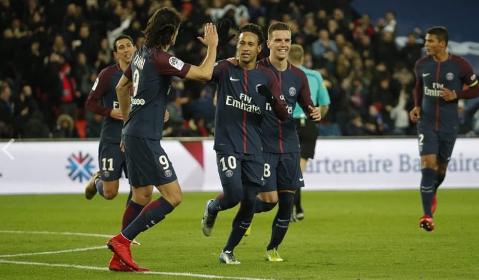 Super-Raio X: PSG é o primeiro a bater a marca dos cem gols na elite europeia em 2017/2018; veja ranking