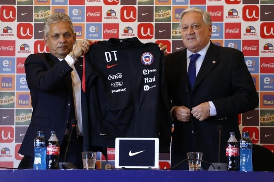 'Será duro assistir a Copa pela TV', diz Rueda em apresentação no Chile