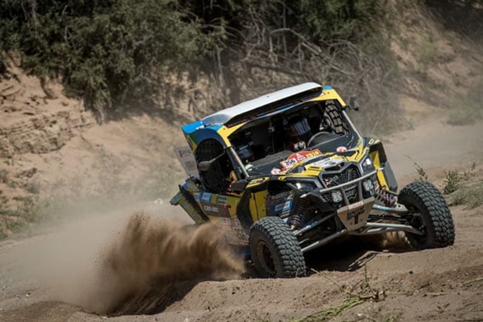 Dakar: Brasileiros estão a uma etapa do título dos UTVs