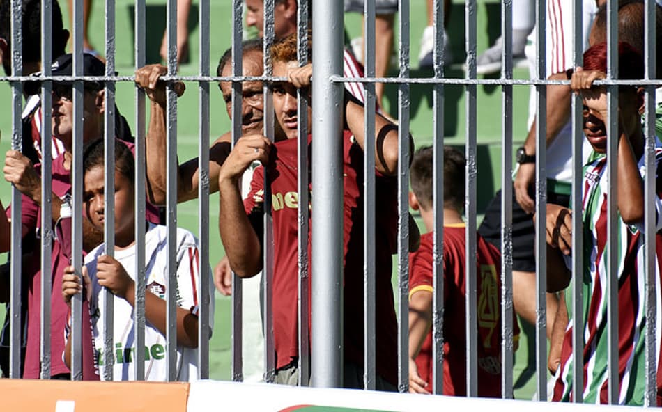 Fluminense encara o Bangu, o calor e o gramado na estreia da Taça Rio