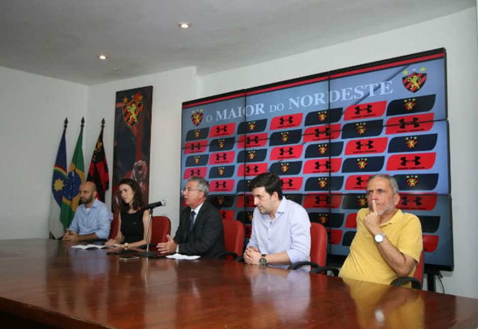 Sport oficializa acordo com nova fornecedora de material esportivo