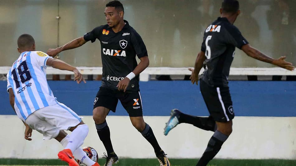 Botafogo tenta seguir evoluindo para vencer o Boavista e liderar o Grupo C