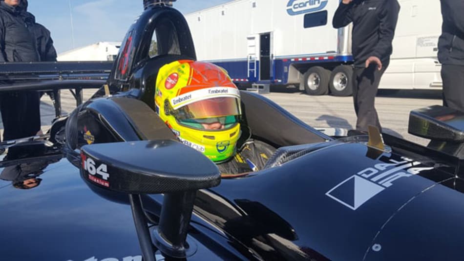 No carro de Bourdais, Pietro Fittipaldi faz primeiro teste e pode correr em 2018 na IndyCar