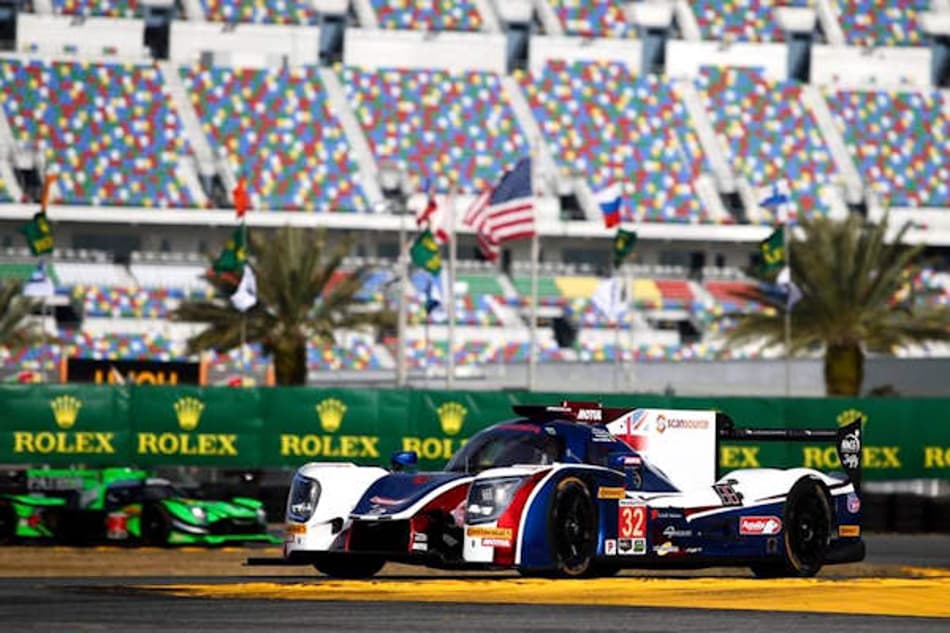 24H DAYTONA: Acerto não funciona e Senna sai em 15º