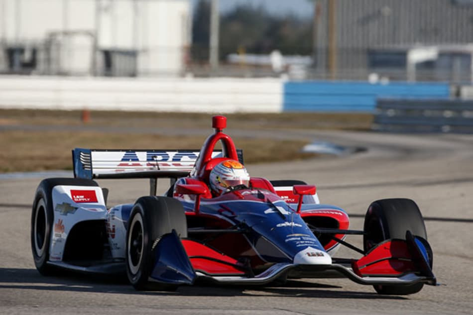 Largando em 3ª na mesma pista em sua estreia na IndyCar, Matheus Leist inicia temporada 2019 em ‘St Pete’