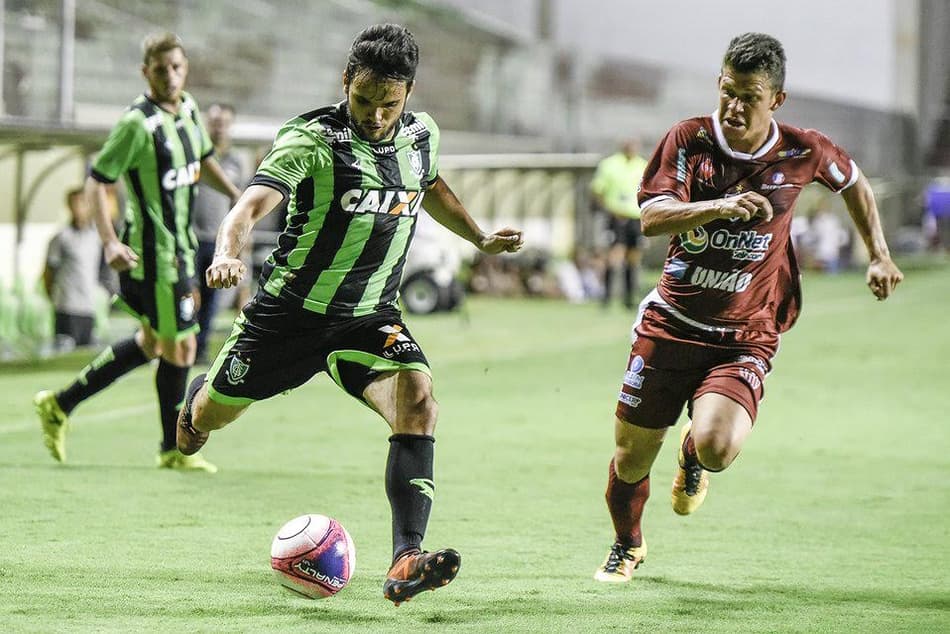Norberto faz alerta antes de clássico entre América e Cruzeiro