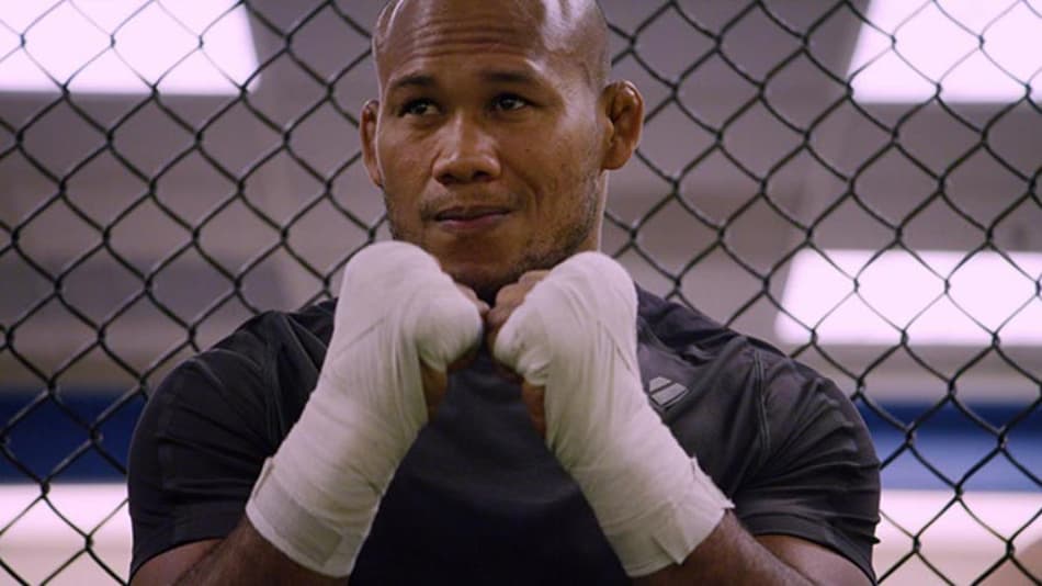 Jacaré espera chance pelo título, mas aceita Weidman como próximo rival