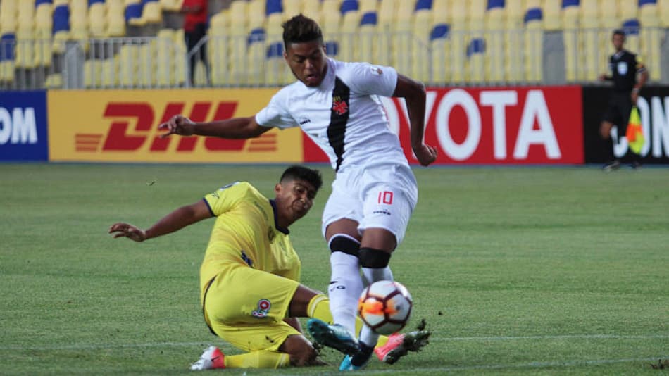 ATUAÇÕES: Com dois gols, Evander é o destaque da goleada do Vasco