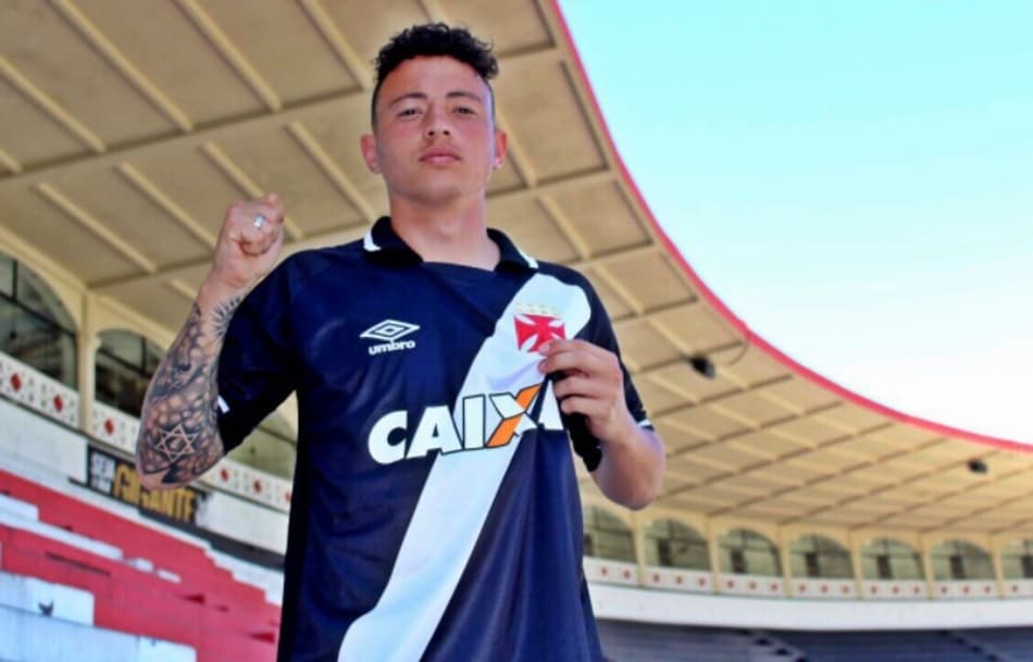 Sem ser aproveitado, atacante da base deixa o Vasco e acerta com o Boavista