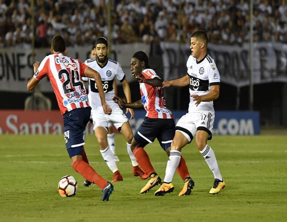 Olimpia mede forças com Junior Barranquila desfigurado