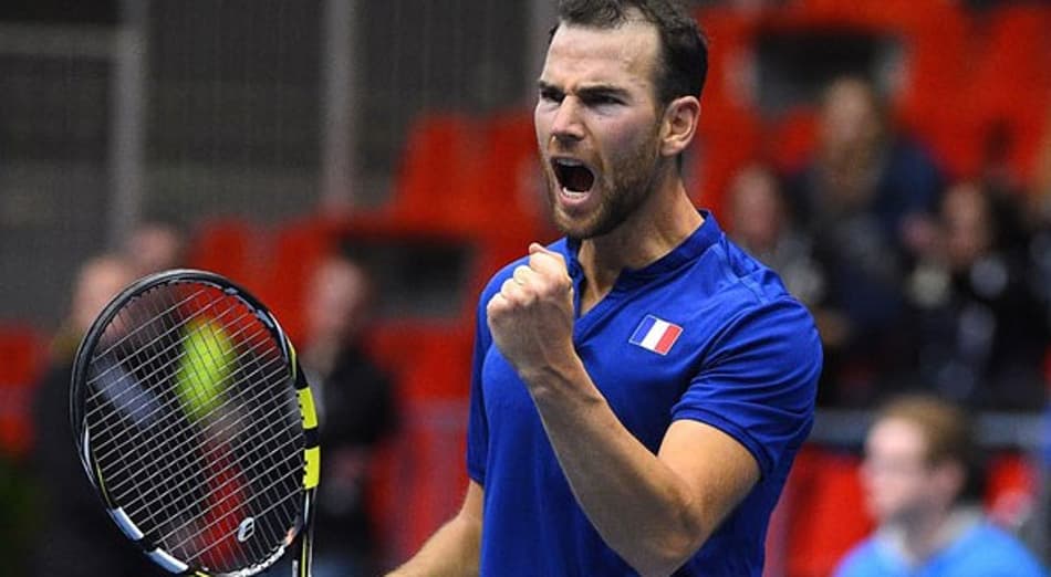 Atual campeã, França garante vaga nas quartas da Davis após batalha