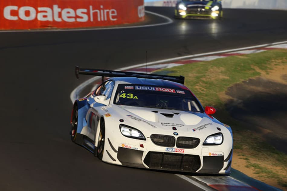 Augusto Farfus tem forte desempenho nas 12 Horas de Bathurst, mas desfecho inesperado