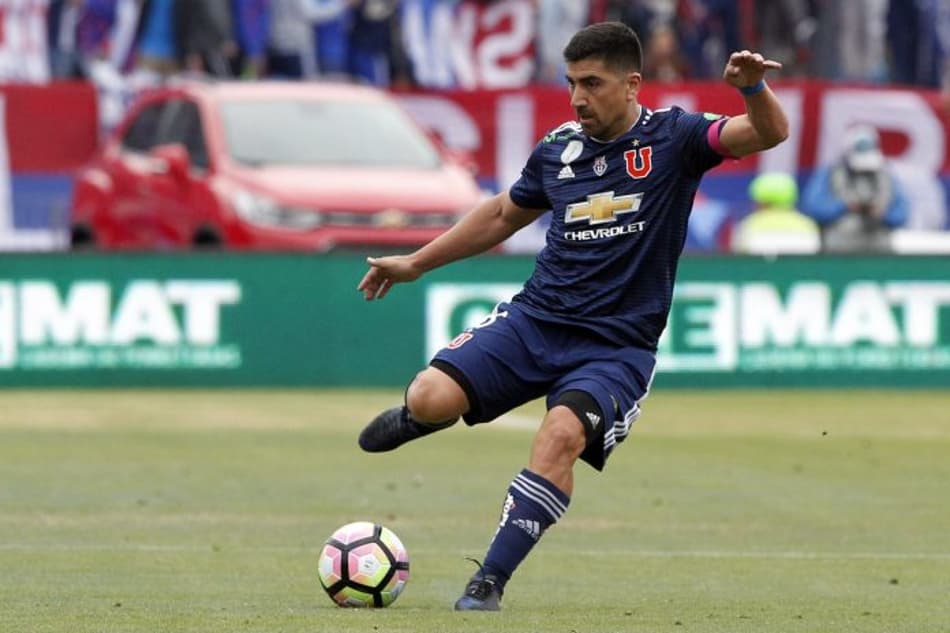 Rival do Cruzeiro na Liberta, Universidad de Chile vive crise no começo de temporada