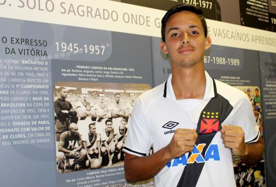 Vasco renova o contrato do capitão do time sub-20 na Copinha