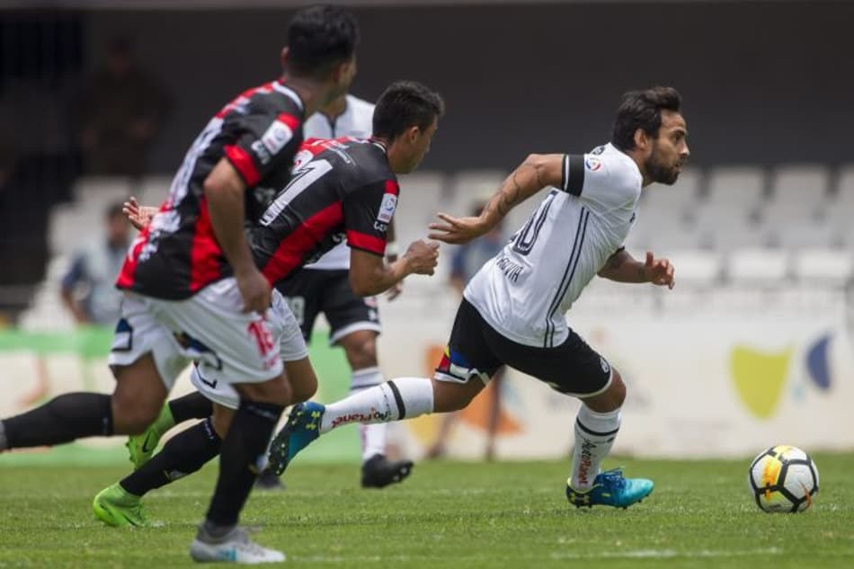 Técnico do O'Higgins comenta sobre Valdívia: "Me lembra o Riquelme"