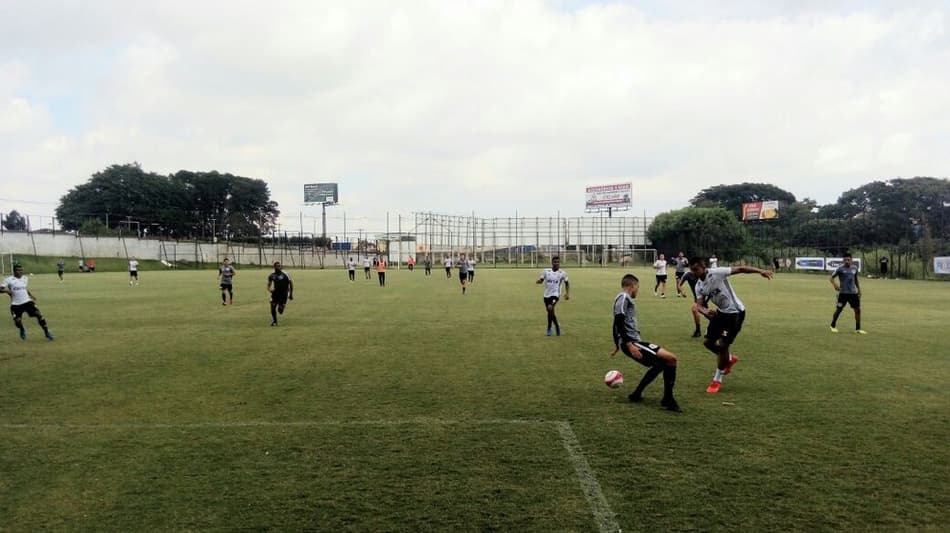 Ponte Preta se reapresenta e empata com o RB Brasil em jogo-treino