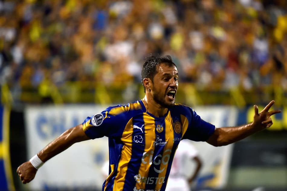 Sportivo Luqueño usa o fator casa e supera o Deportivo Cuenca