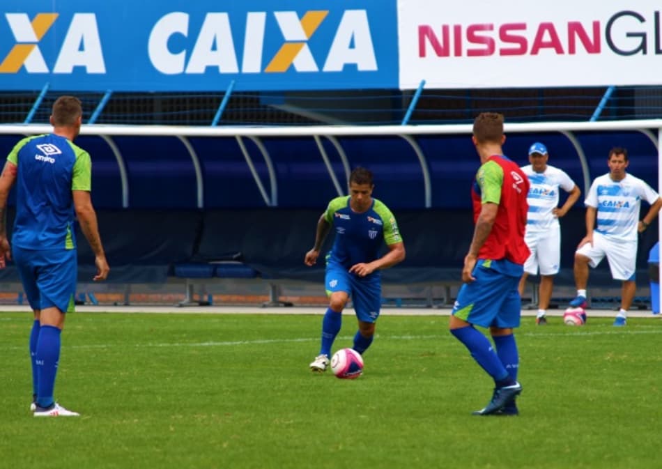 Sem Marquinhos, Avaí encerra preparação para enfrentar o Brusque