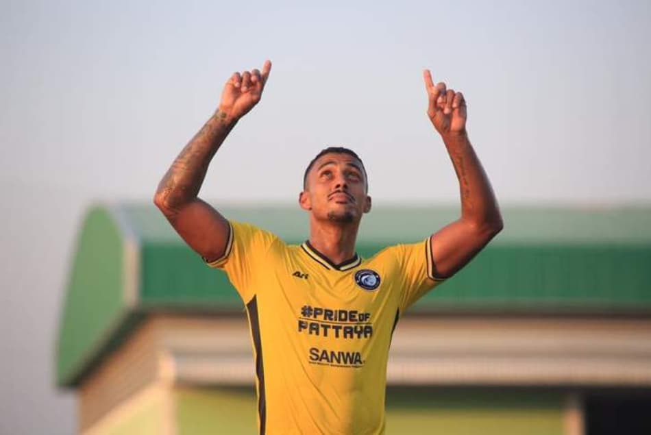 Mesmo em novo clube, Lukian segue fase goleadora na Ásia