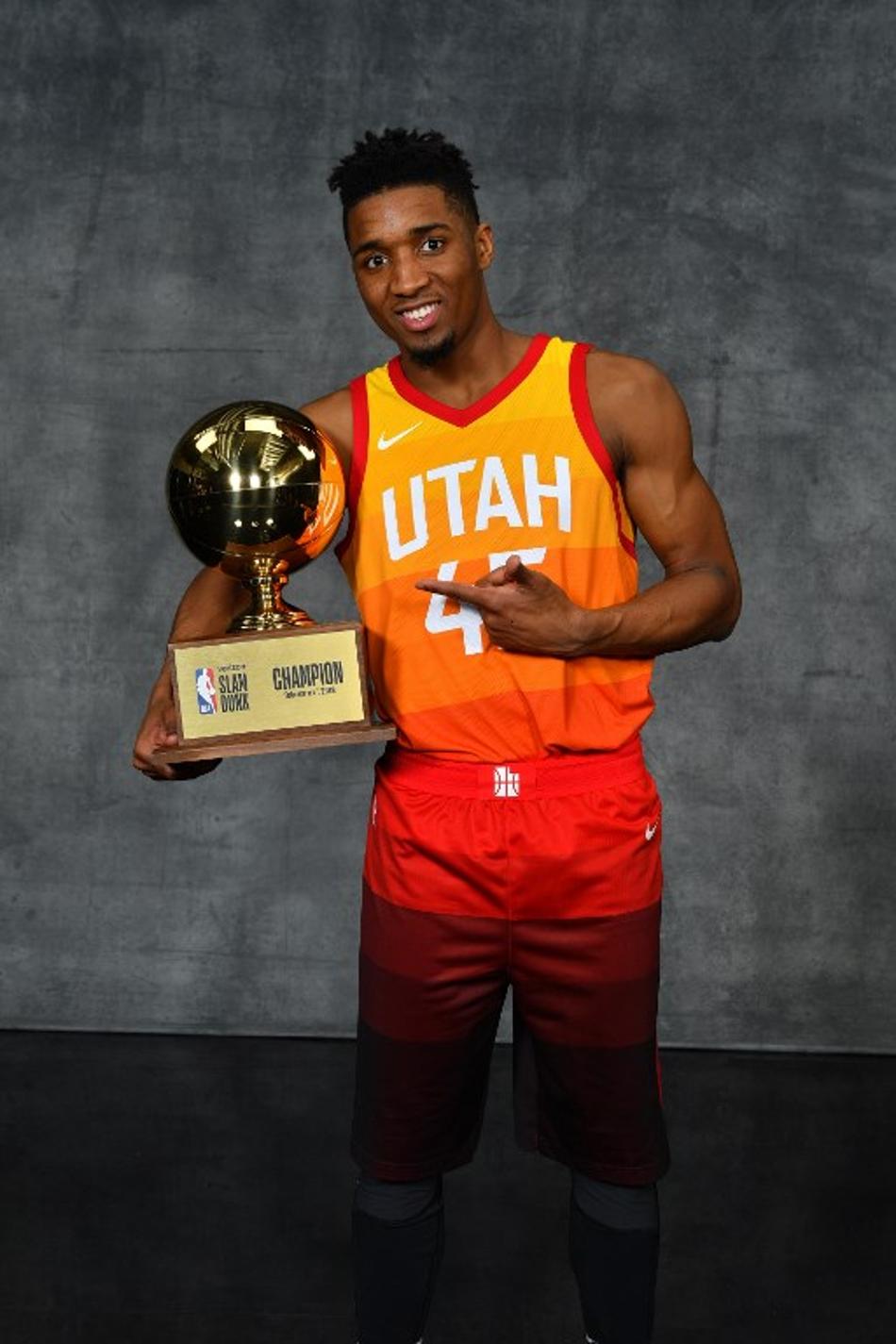 Donovan Mitchell anota terceira maior pontuação individual da história dos playoffs