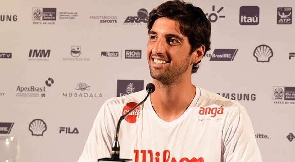 Bellucci embarca para Europa para challenger e quali de Roland Garros